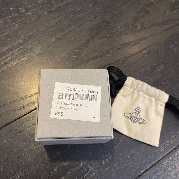 VIVIENNE WESTWOOD SILVER SUZIE Orb bracelet w/dust bag box full set - Picture 7 of 8